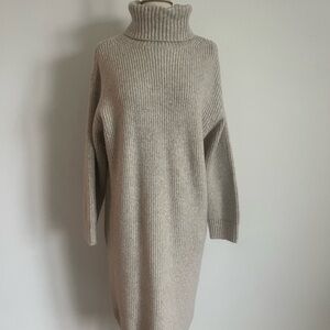 H&M Gray Turtleneck Sweater Dress size Medium